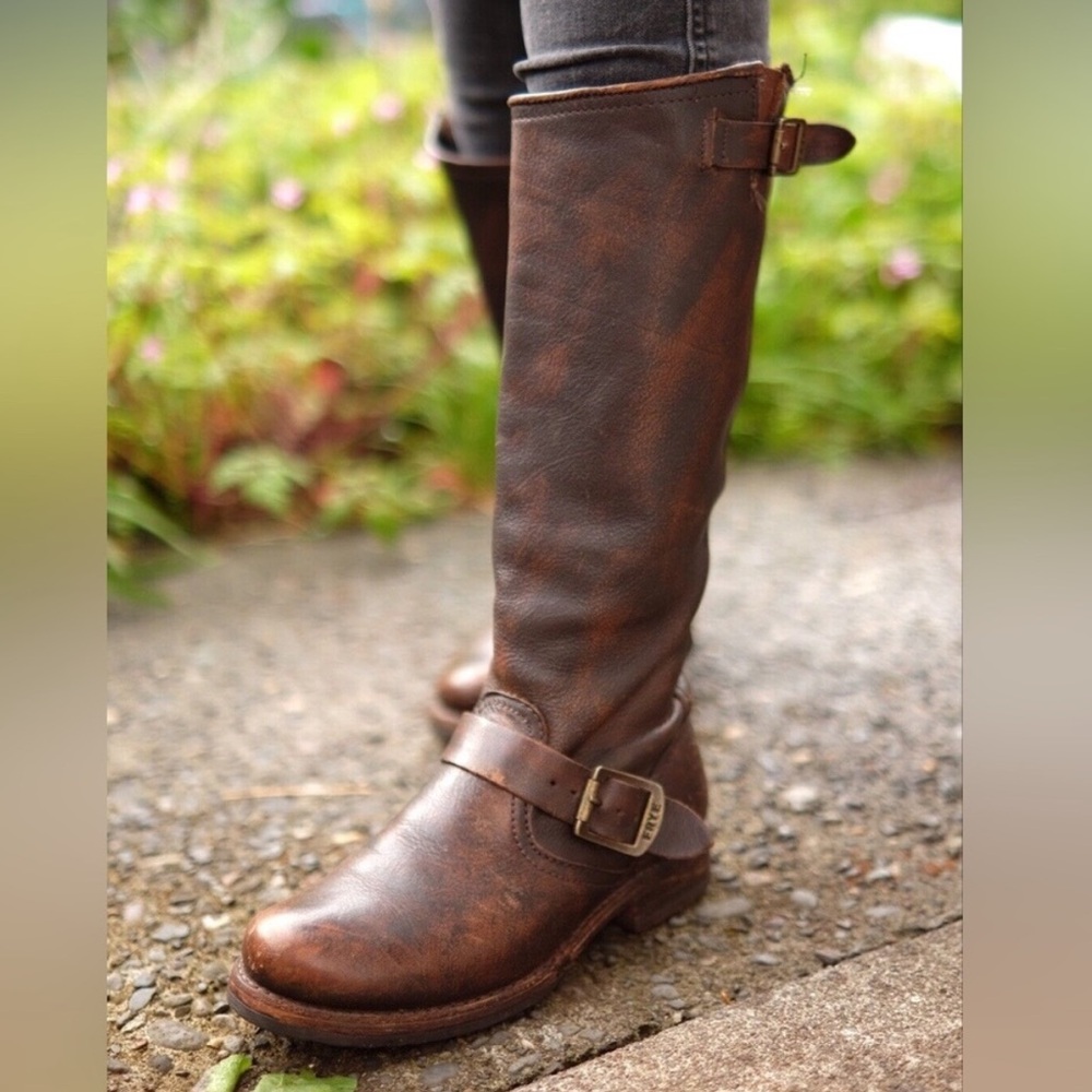 Frye Victoria Boots Dark Brown